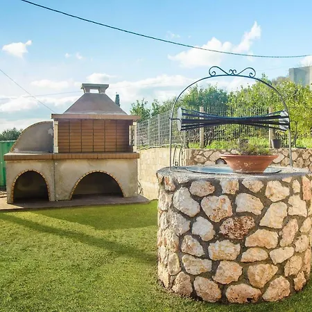 La Casa Di Athena أرغوستولي